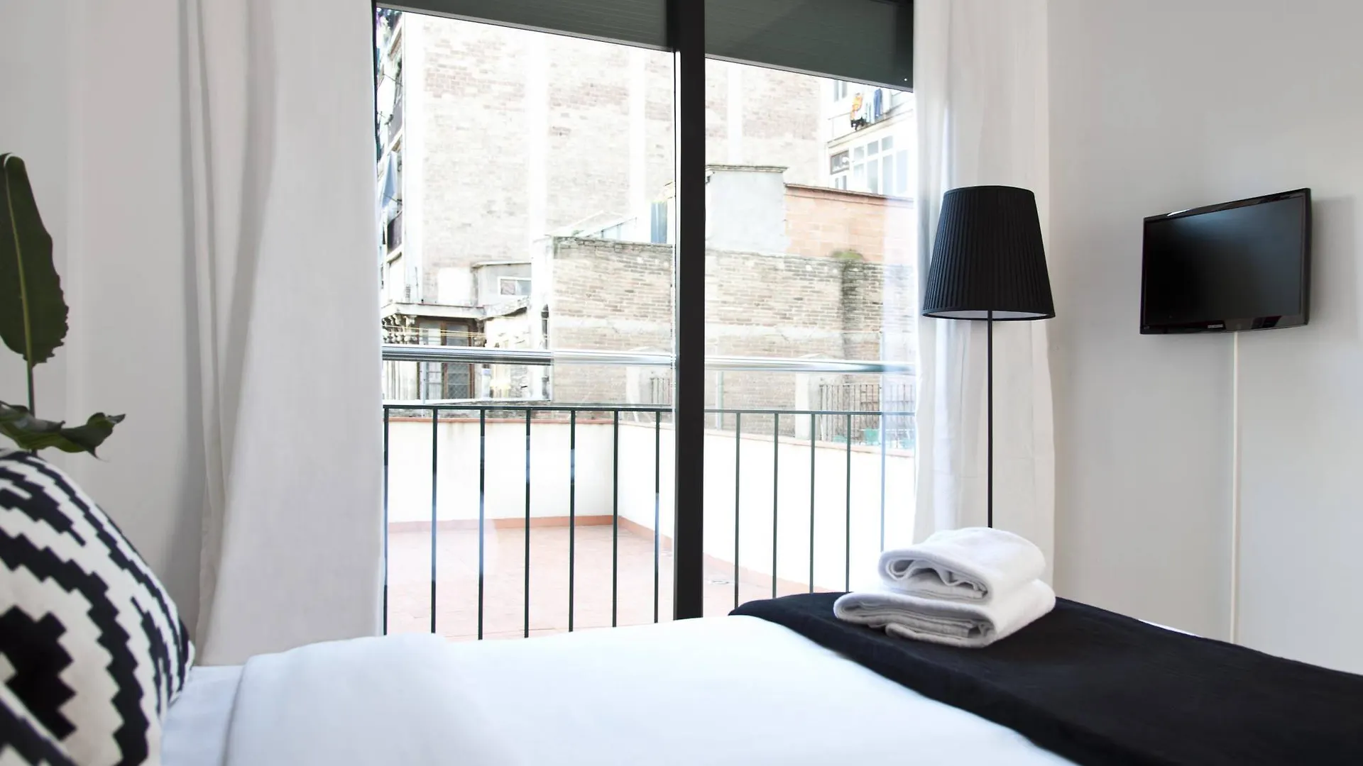 No 130 Barcelona Apartments